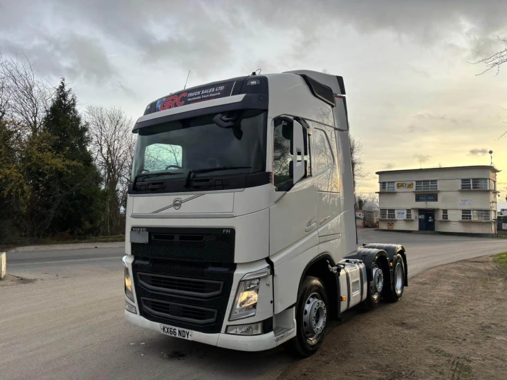 2016 Volvo FH 460 Tractor Unit NDY 1