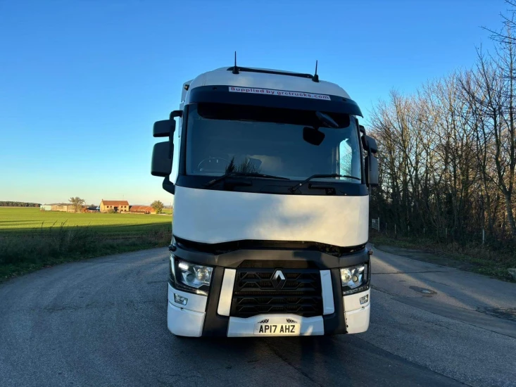 2017 Renault T 460 Tractor Unit AHZ 6