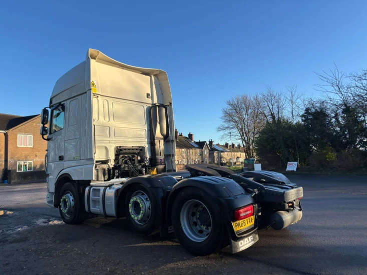 2018 DAF Tractor Unit VXA XF 105 14