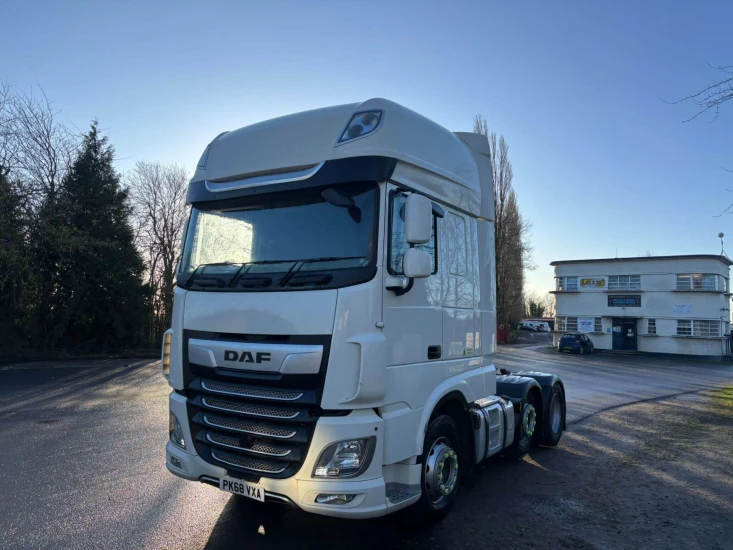 2018 DAF Tractor Unit VXA XF 105 7