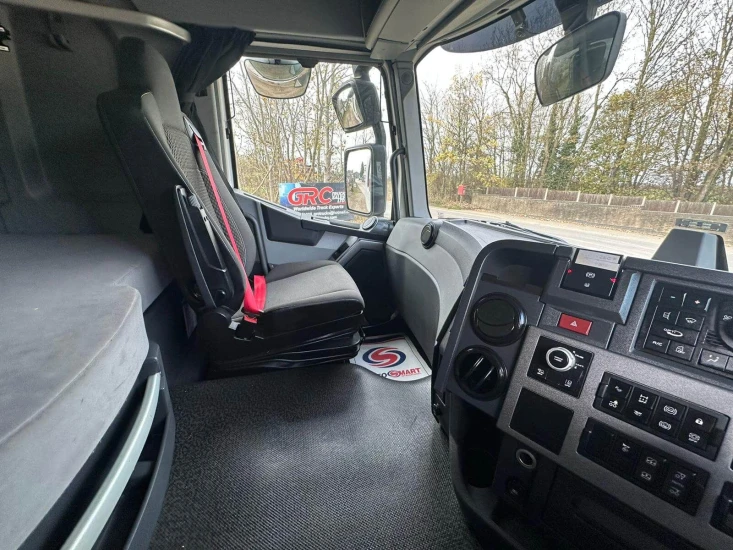 2019 Renault T460 Tractor Unit OBE 18