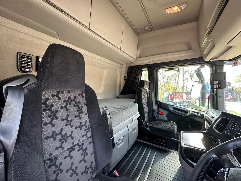 08C3D489 94F7 4FAA A882 5D7FDD80E3A4 1 105 C