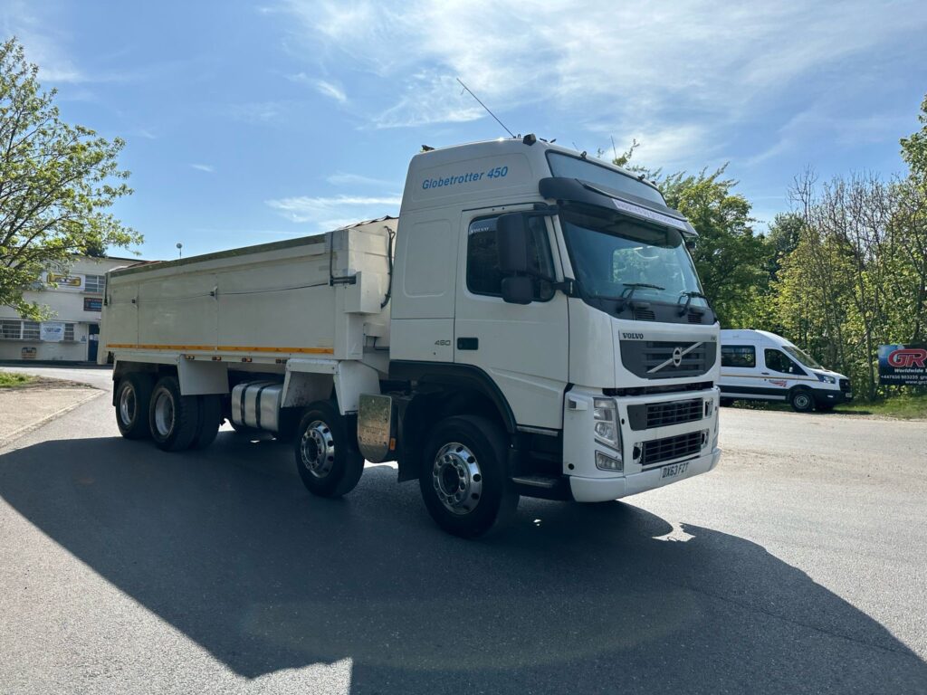 2013 Volvo FM Tipper Truck FM