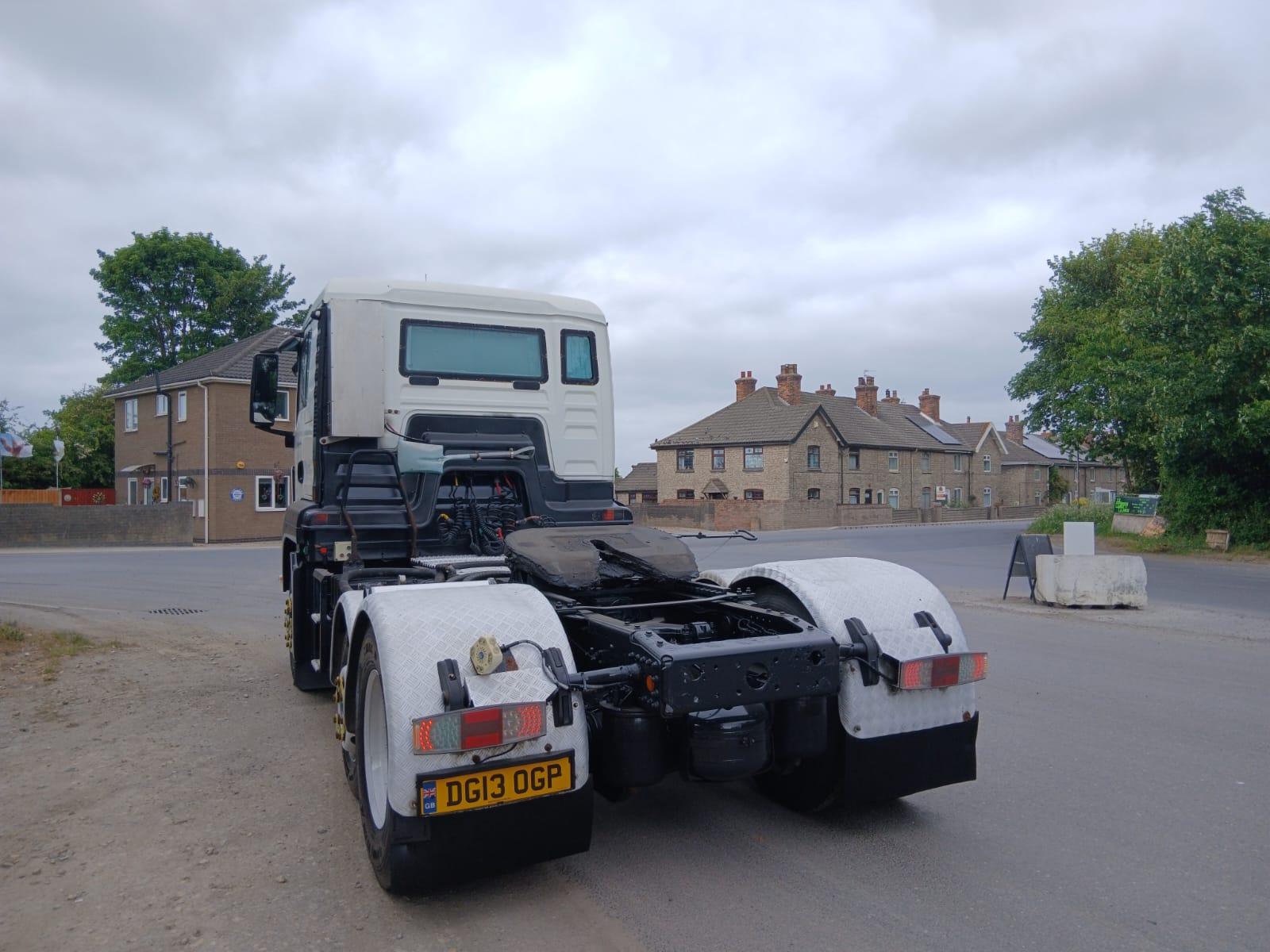 E467DAF0 28C6 49E5 A2D5 8527CB7A76C9