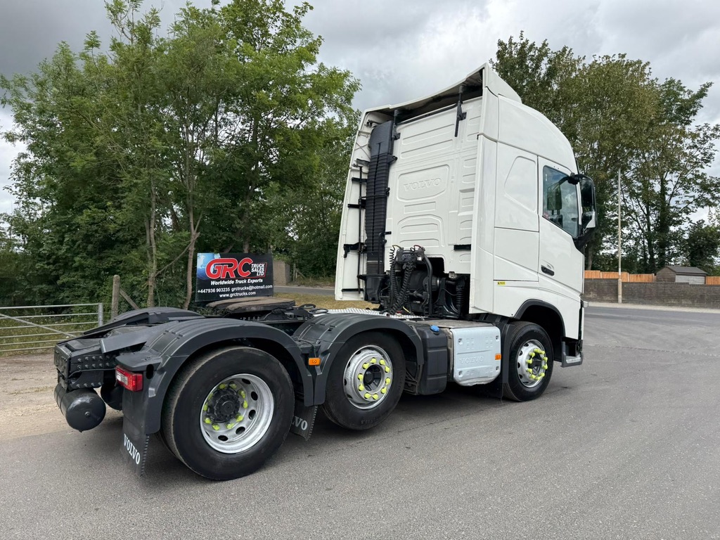 E2C4EF02 75C9 44A6 ABAF 4C9CC53174FE 1 105 C