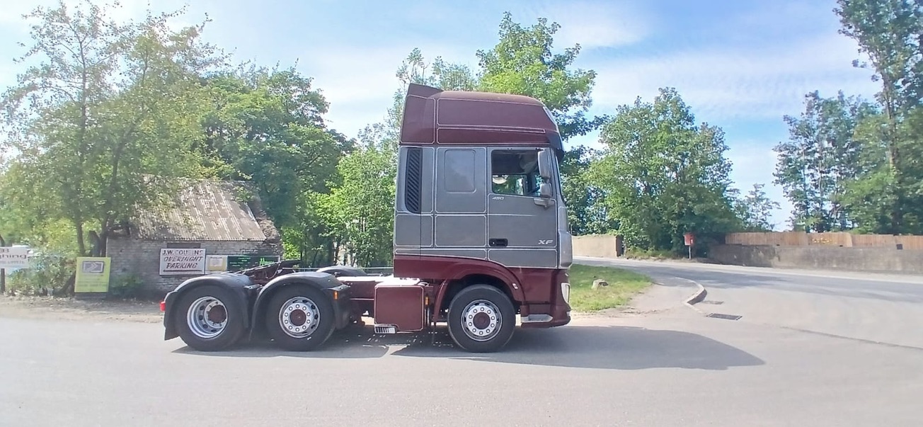 3B945FF7 5724 4422 952B 743DFA5E527F 1 105 C