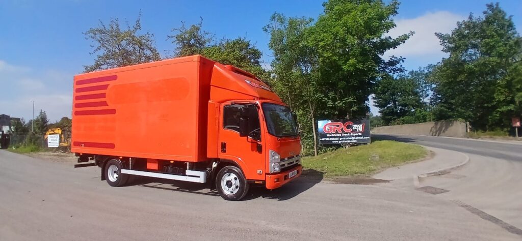 2014 Izuzu Refrigerated Truck