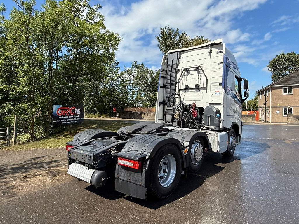 15208E40 7453 4945 A39E 46D7EF725CFE 1 105 C