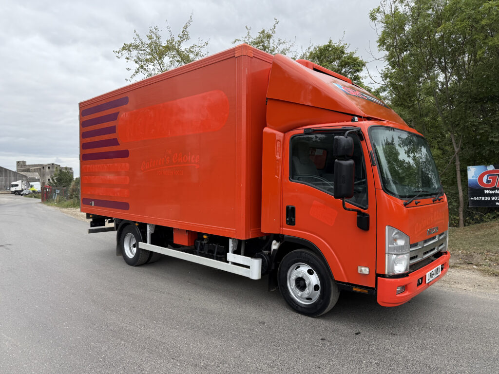 2014 Izuzu Refrigerated Truck