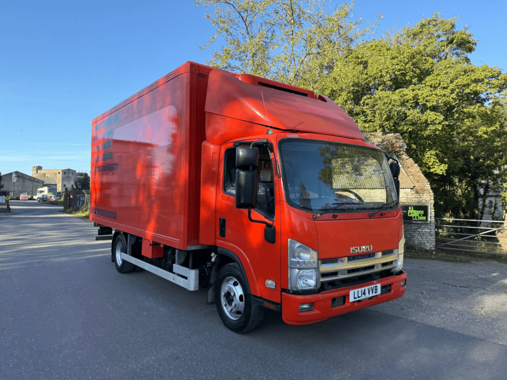 2014 Izuzu Refrigerated Truck