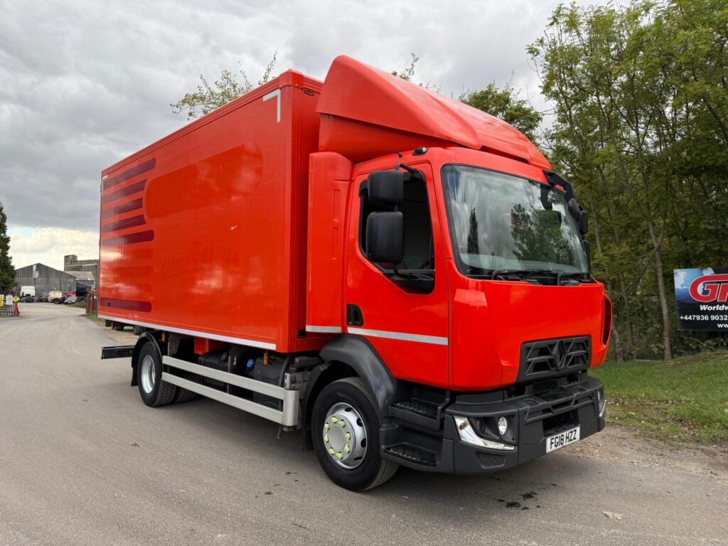 2018 Renault D Refrigerated Truck