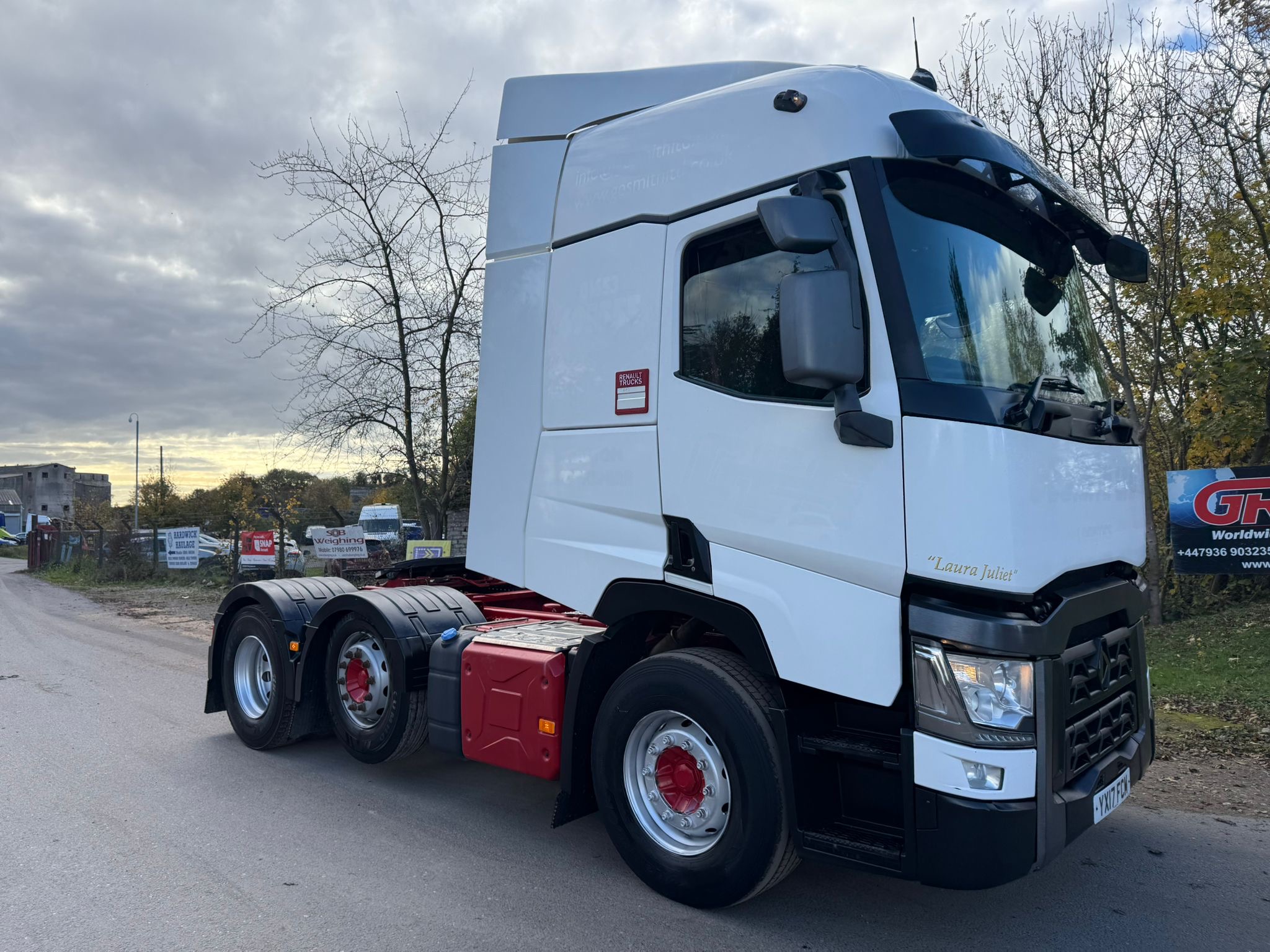 02922298 F1b9 4363 904c 417e7cbed202