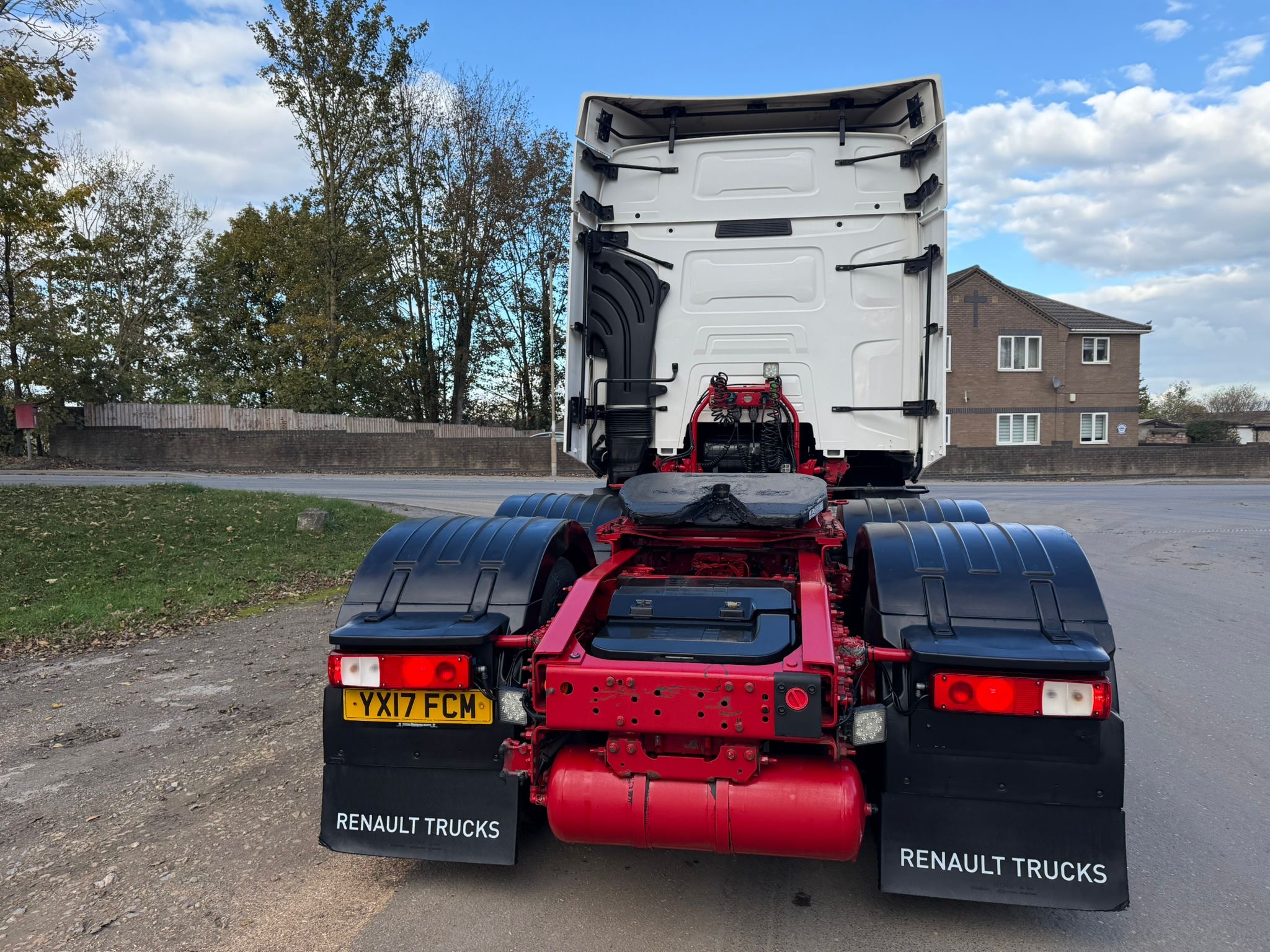 105fe12a 7985 46a2 8bee 29bc94c0e51f