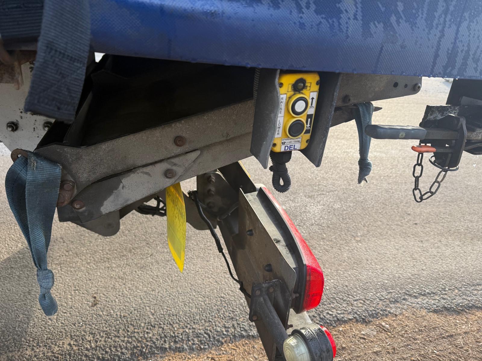 1e97111f 270d 4815 82b6 79f12b3e930a