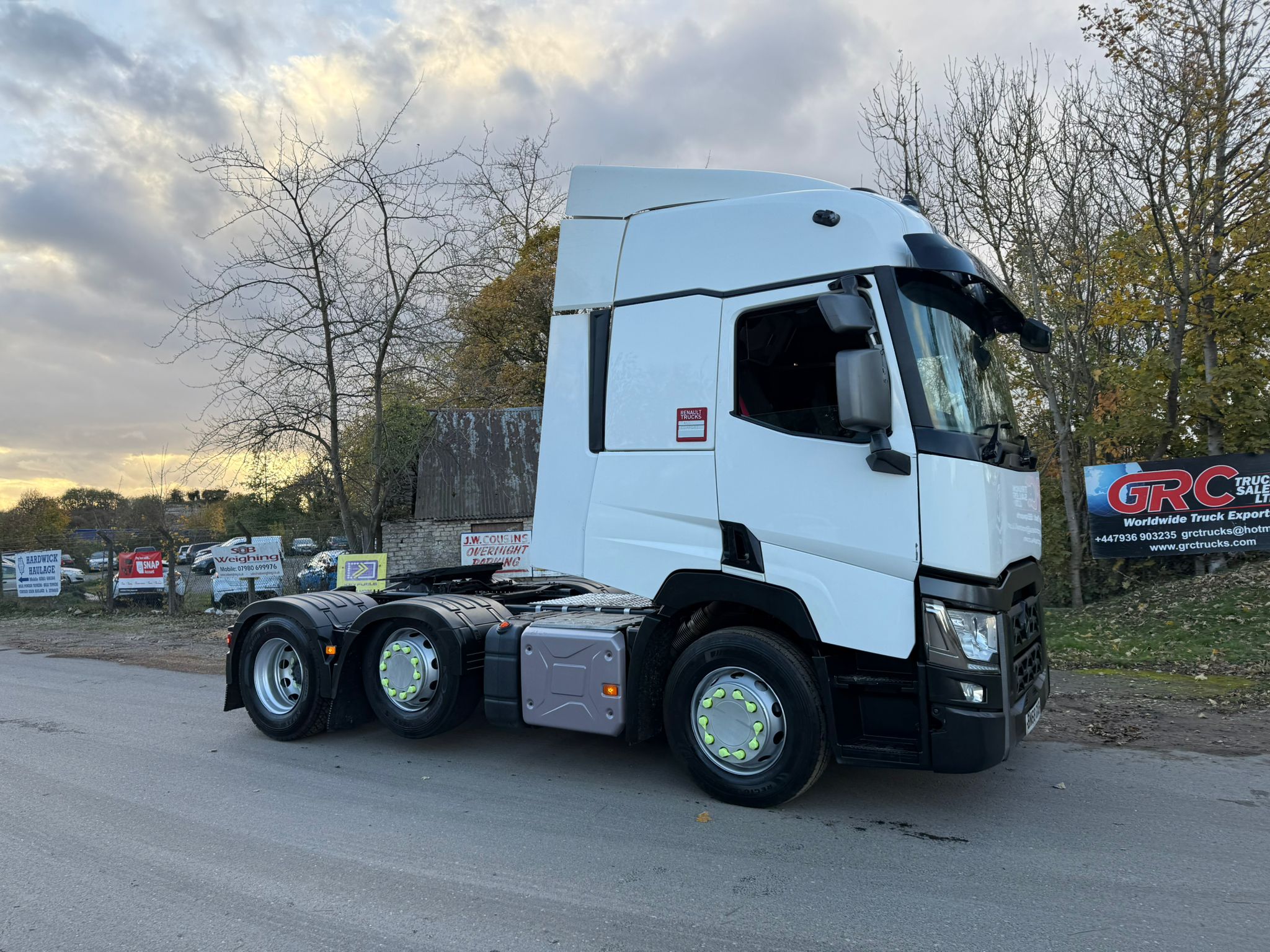 2b16bf5b B38d 4484 A03e 6ebf6da44ee3