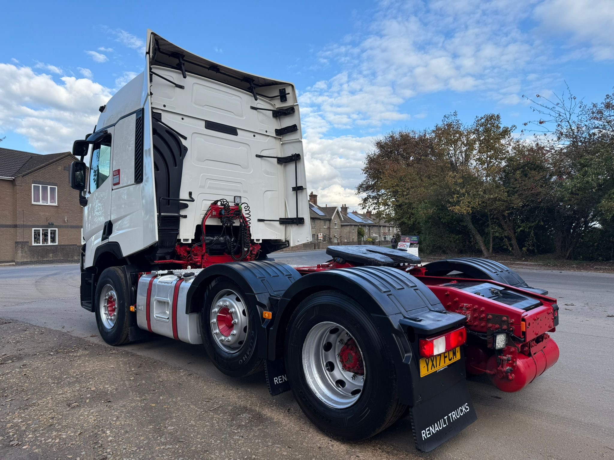 47b75def 2ac0 48d6 83fa 5e61ebee45fb