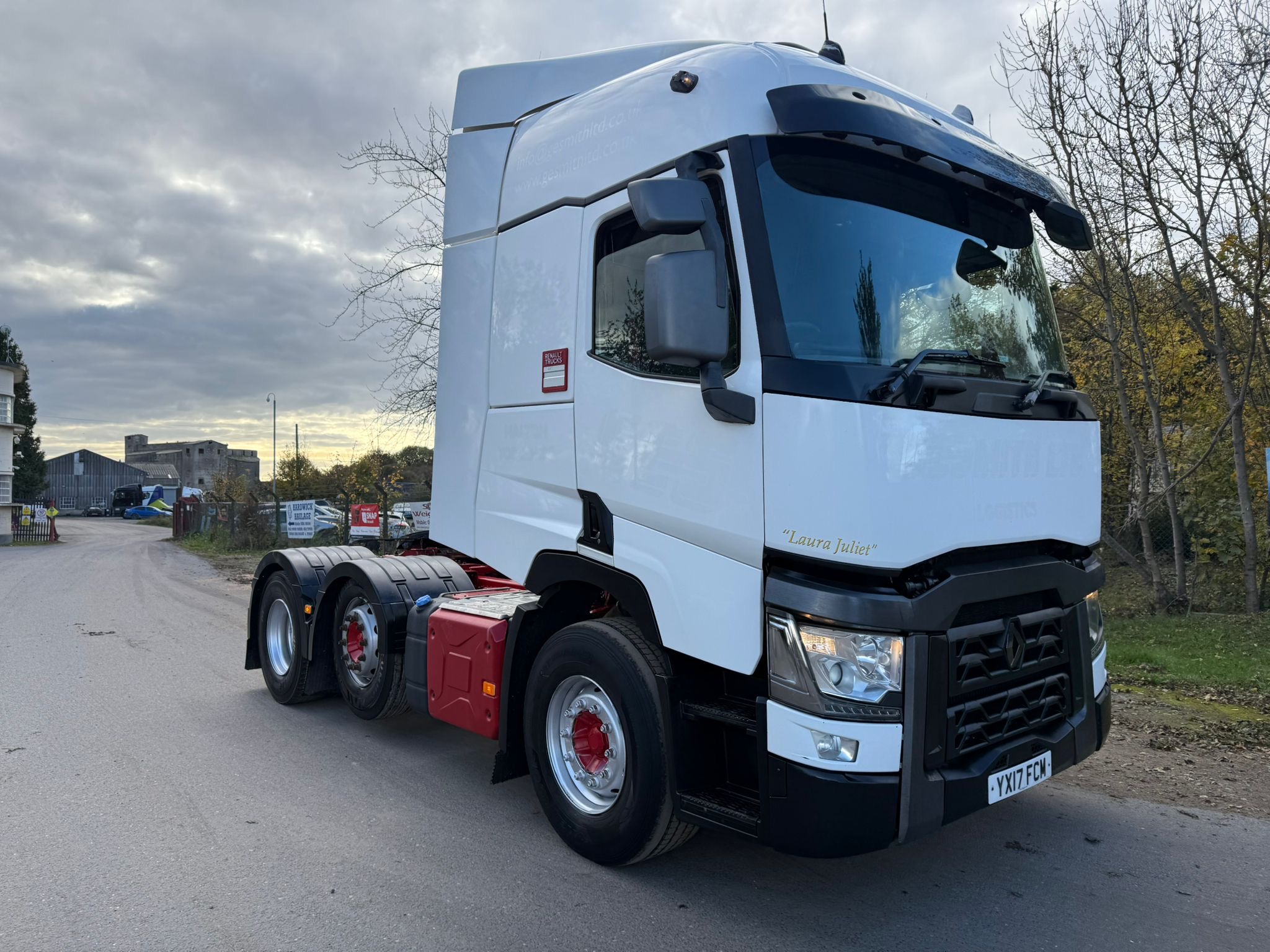 4c04ec5a 52a6 45ff 94e8 3d1685e01287