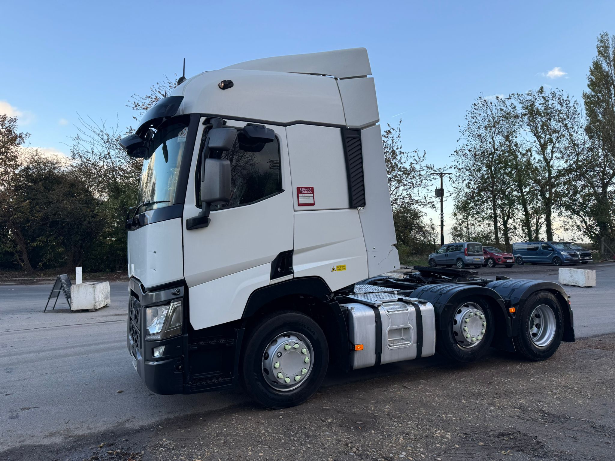 5f673a38 7cbd 4621 9c13 B589213153f8