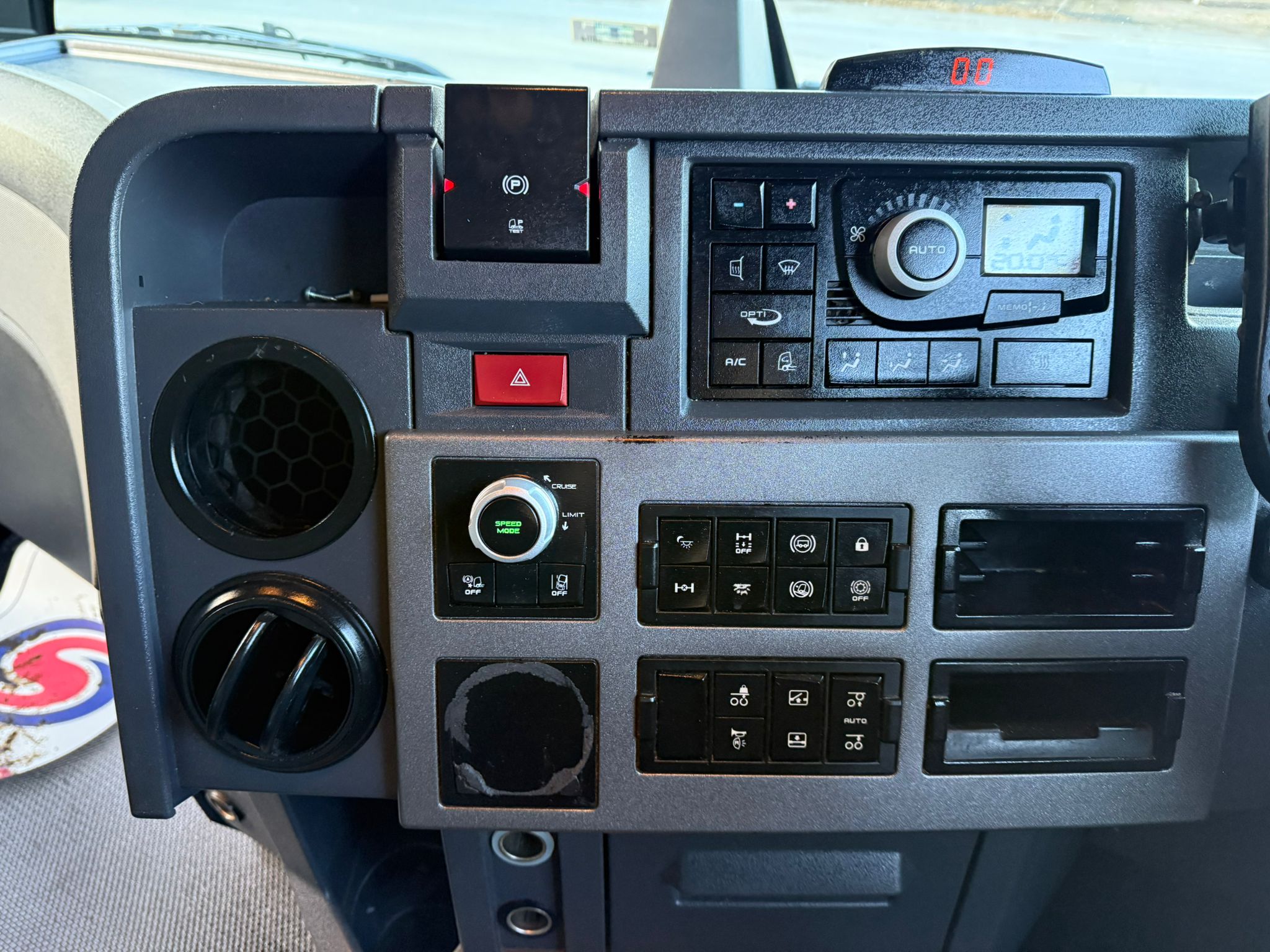 606755ca 8fc5 45c5 A89e 3580b4b0fdbb