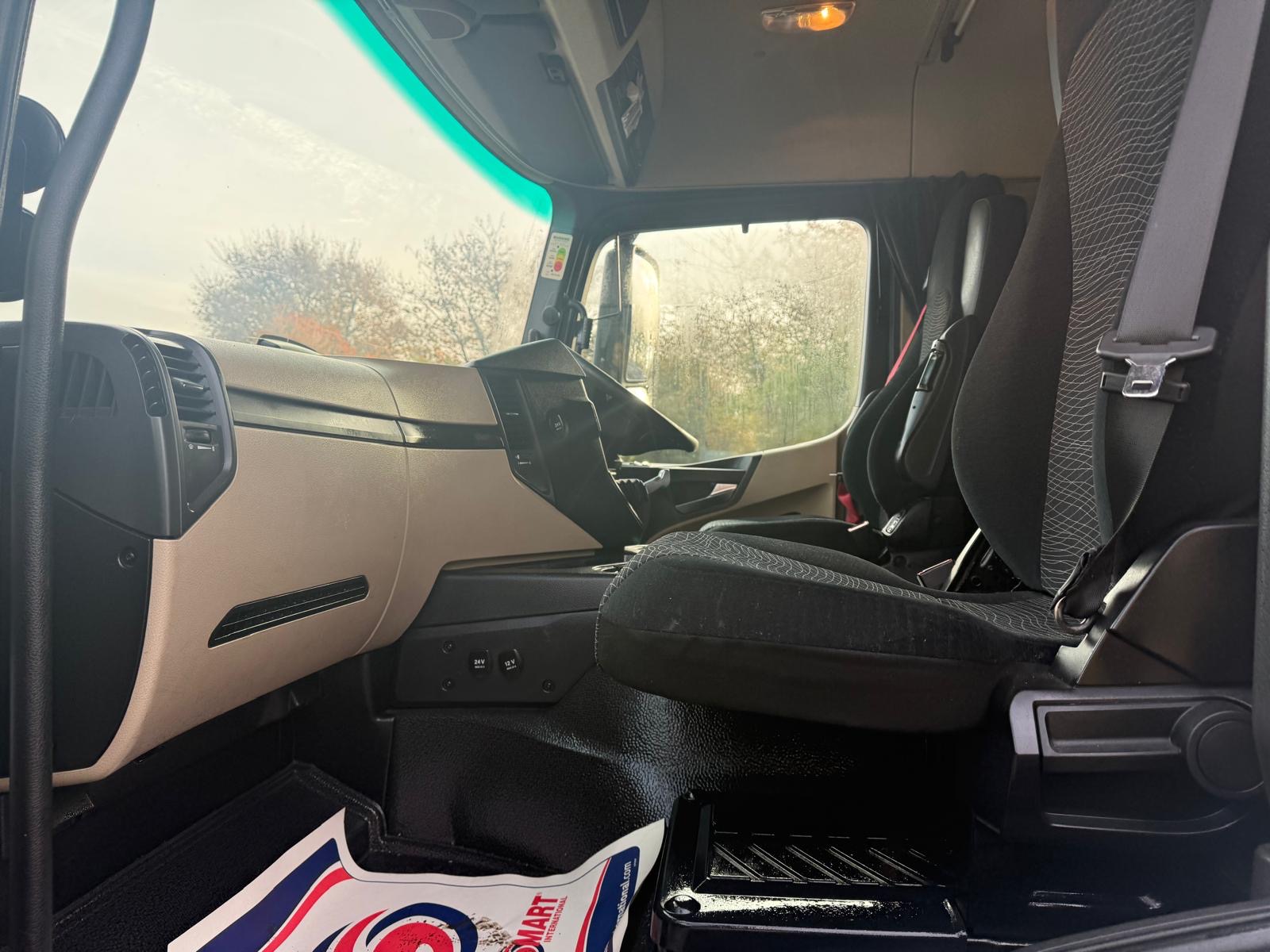 7d7f3158 C8e4 43ed Aa6e 31dba58cad5a