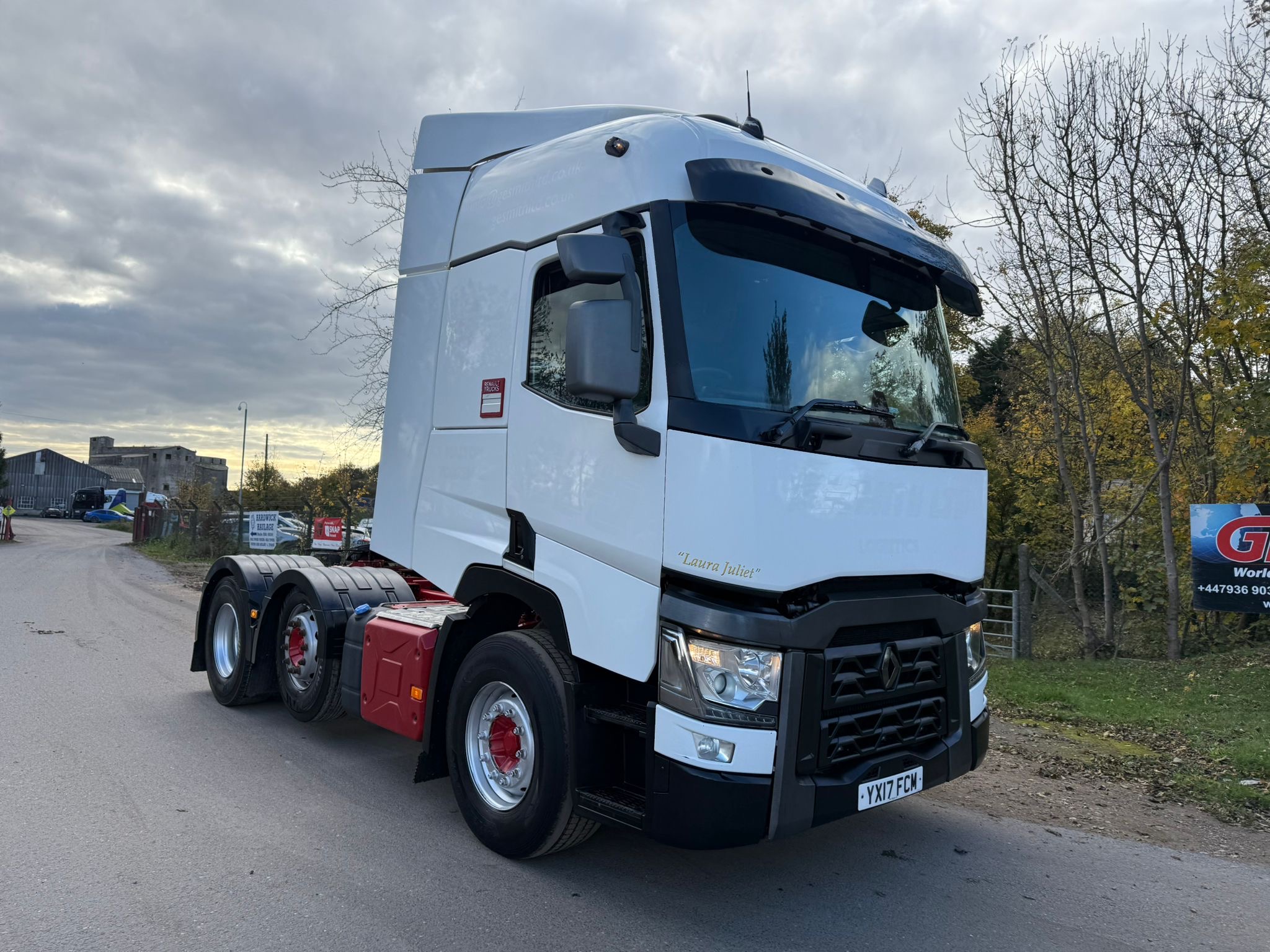 8c106584 9f3b 45bf B557 2f6b80eda3d5