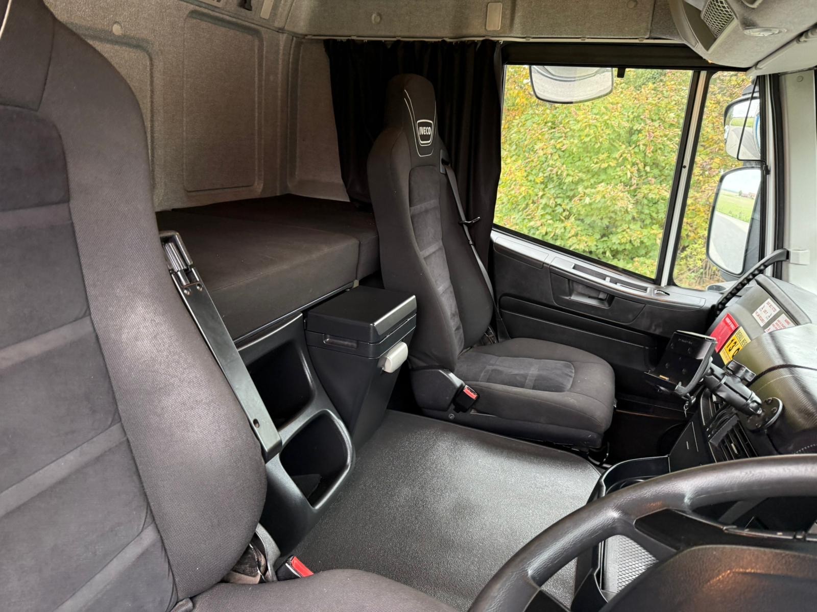 C13e6cb8 B43e 4583 A9c1 8bd6c821b36f