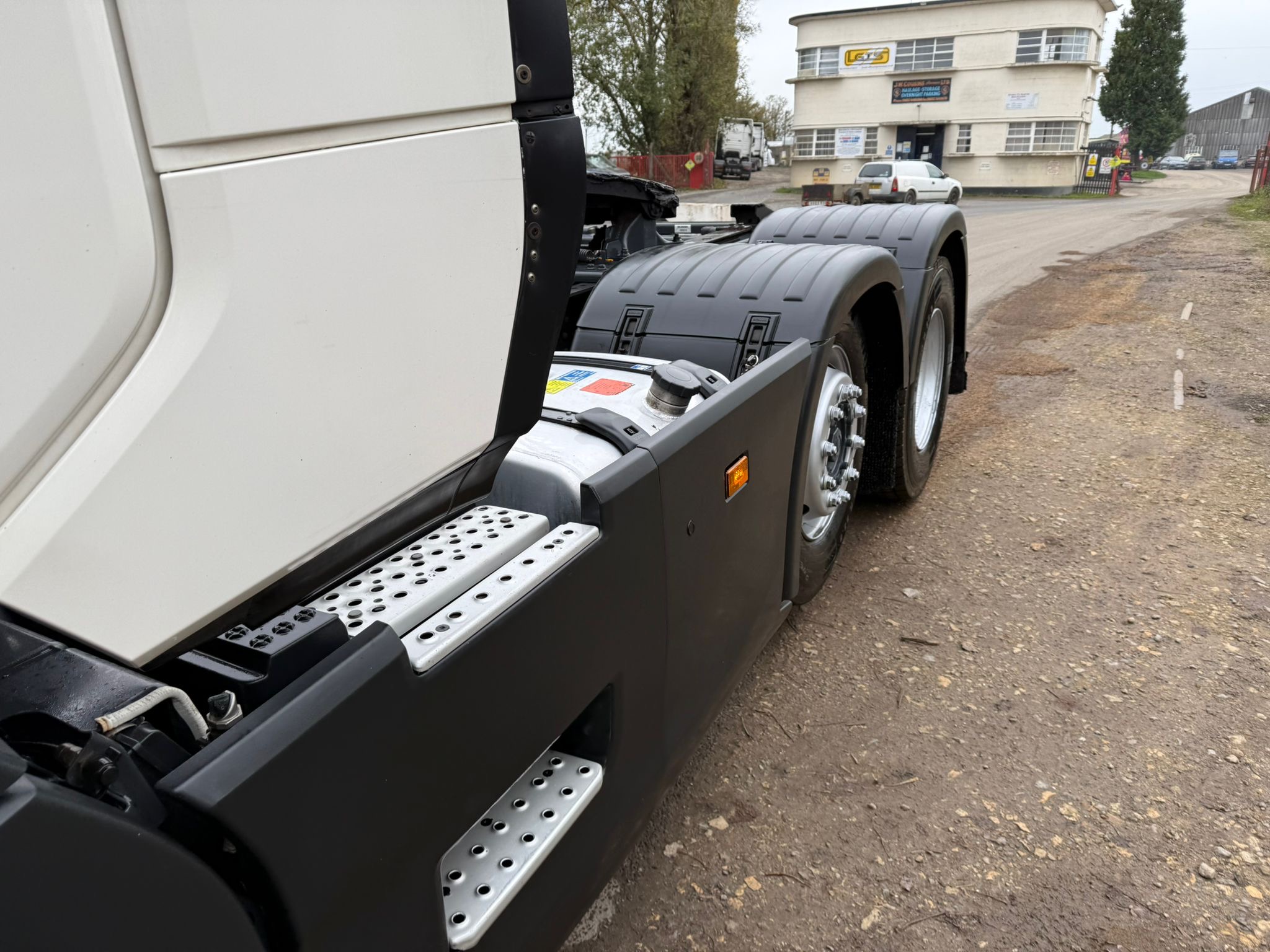 C29510ab 22b8 489f 9751 59f90f59448d