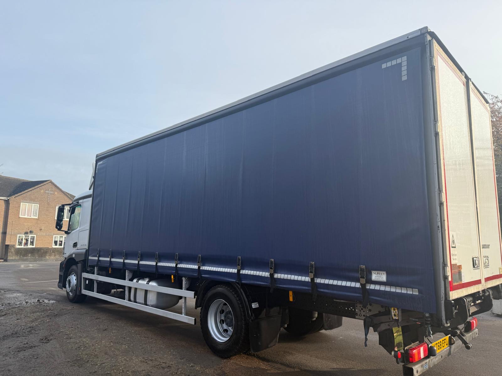 E3aa11d1 D12b 40a6 8bc2 85907f3b46fe