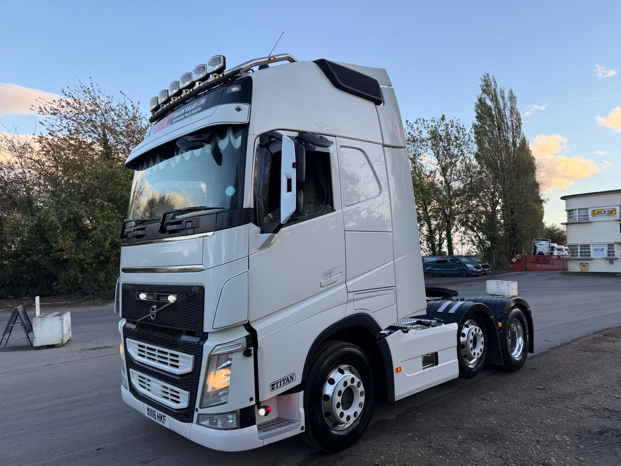 E4bb4abf 73c6 4d91 Bf4e 11141a686c1f