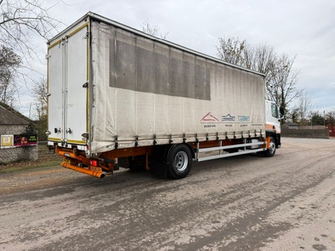 13552739 05D1 4CDE 8FC4 DCD83639A20E 4 5005 C