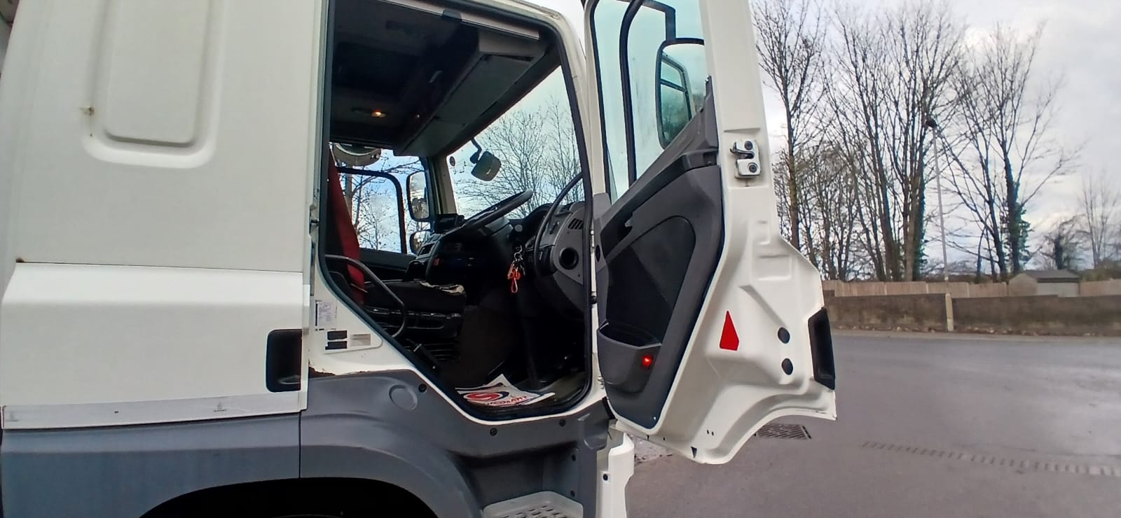 1a84d732 5434 4f4c A129 4e9a187140b1 2