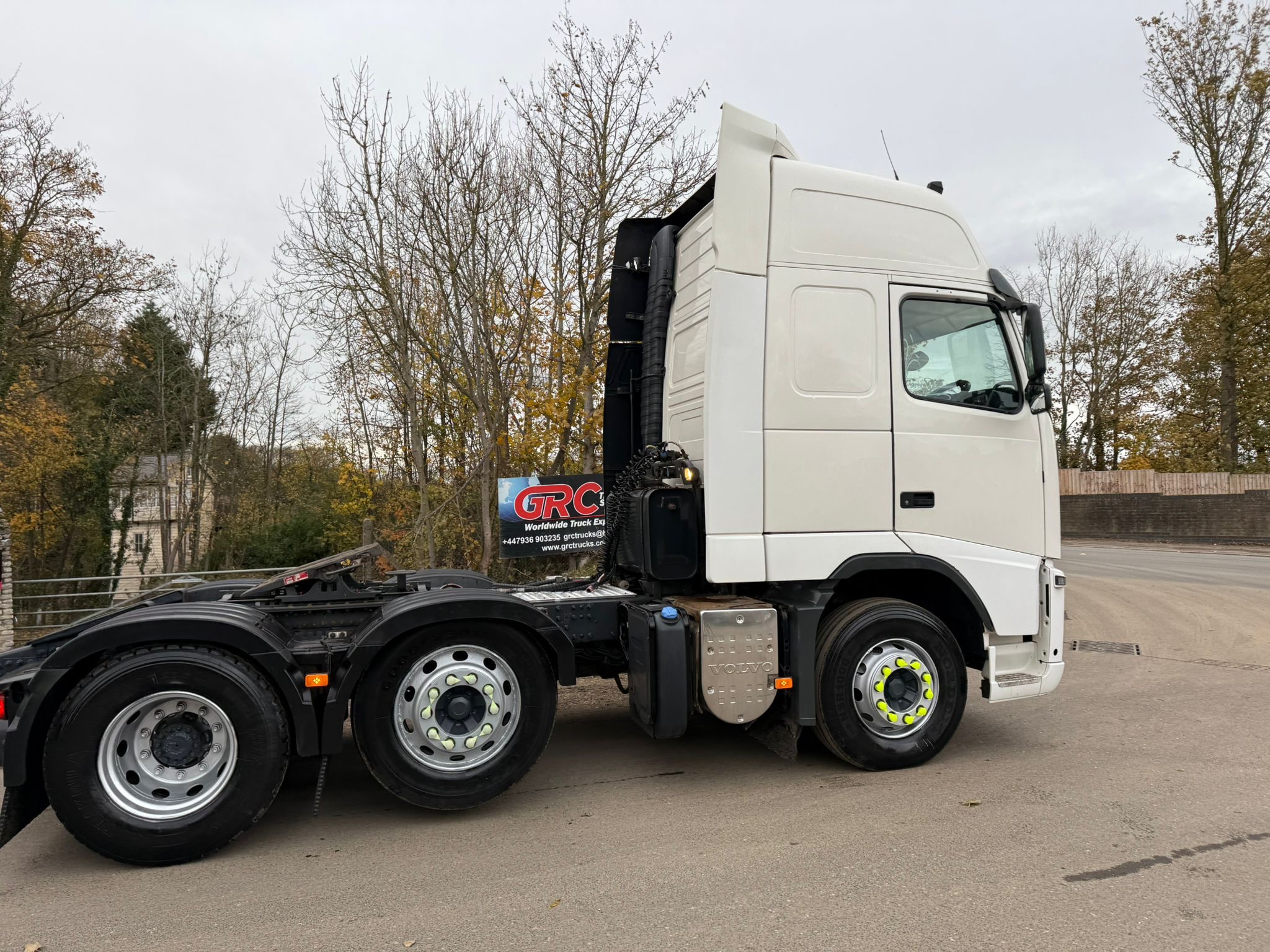 345915e9 61ab 4401 9562 2d5a36209a2d