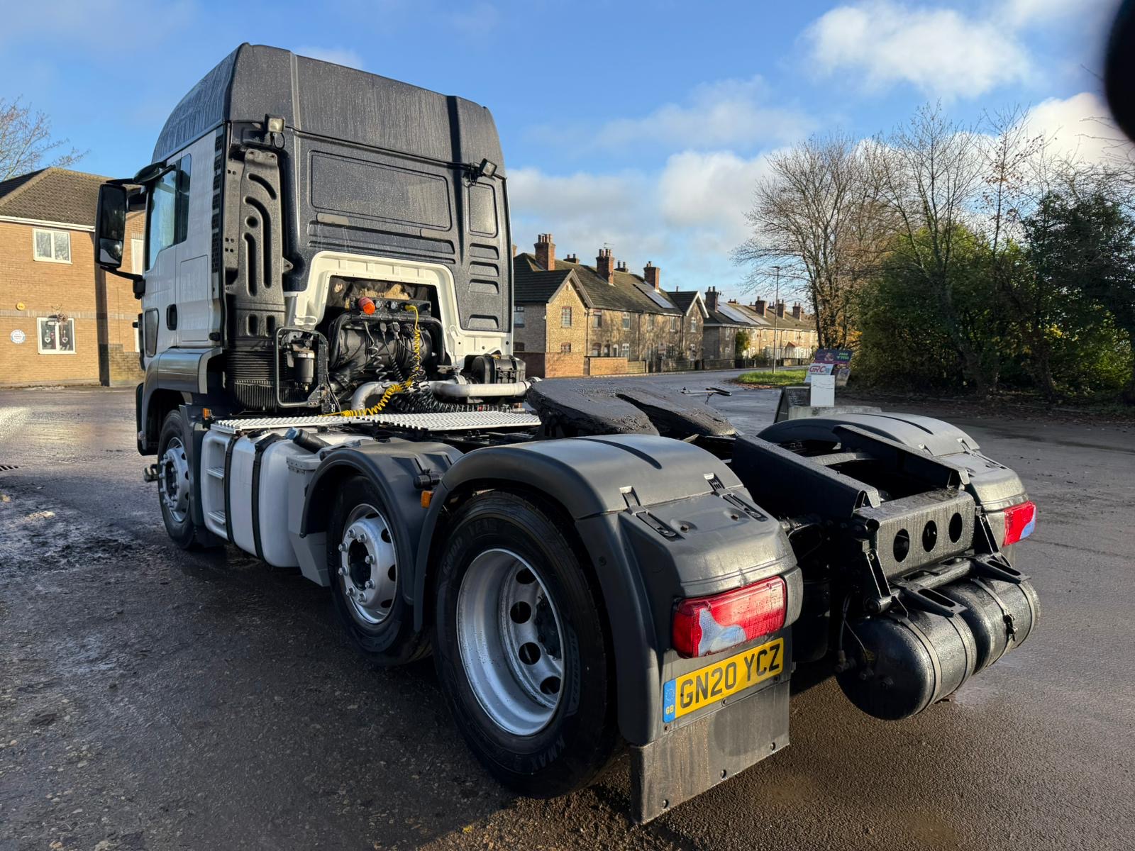 398a4efc 94c5 4856 8450 55aae9c79267