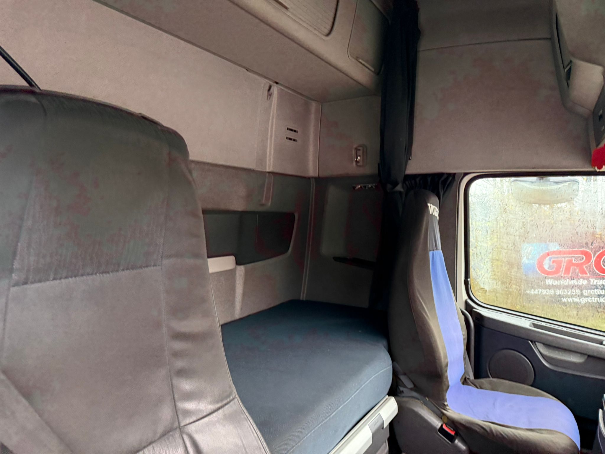 3CAA709D 2050 4A3A A973 7678E4466726