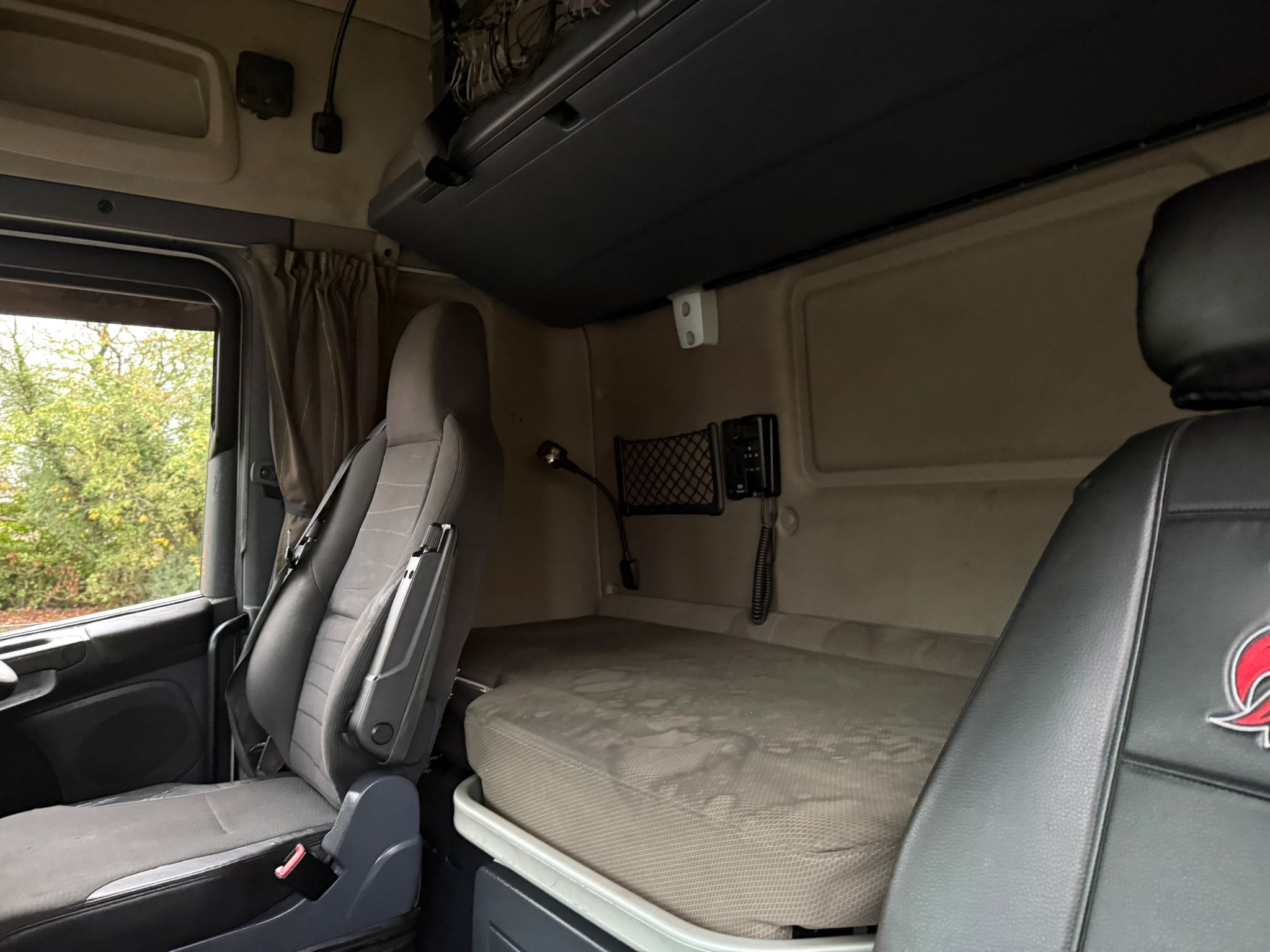 4874bcf5 9d28 4371 B7a3 0bd9692be9ae