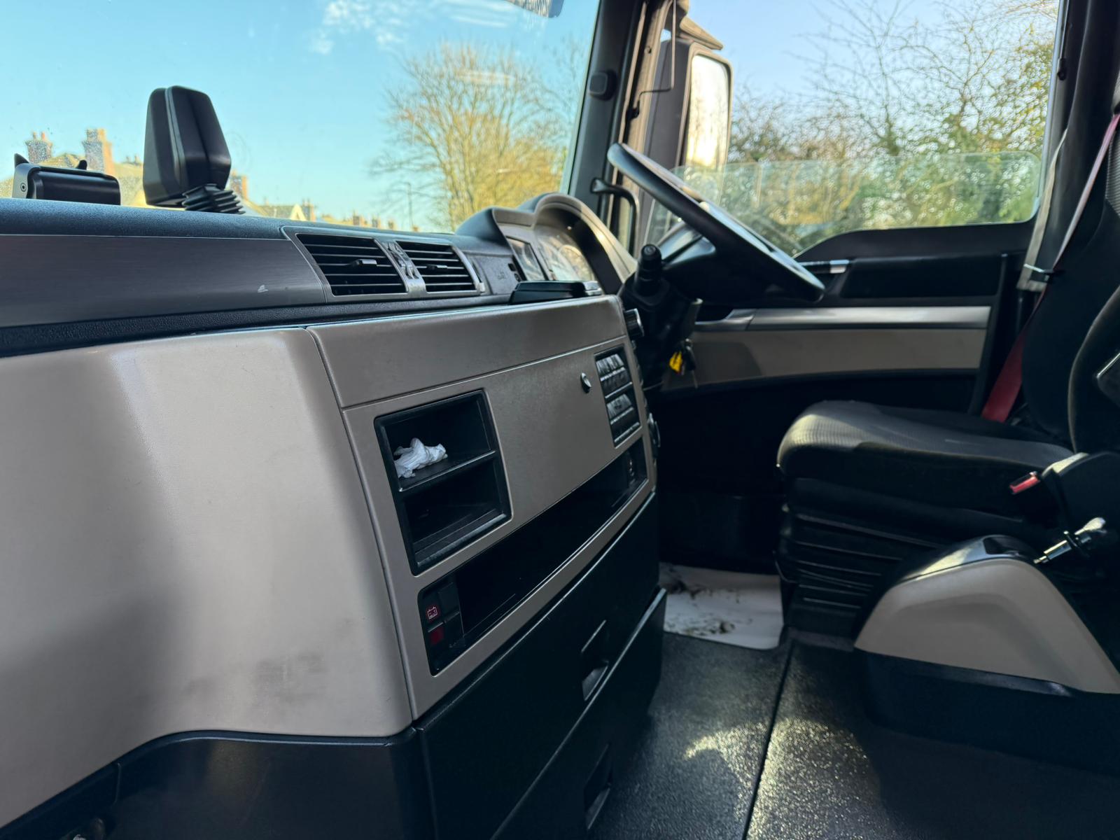 7627721f 4474 4b0b B113 6bfd35b7dd05