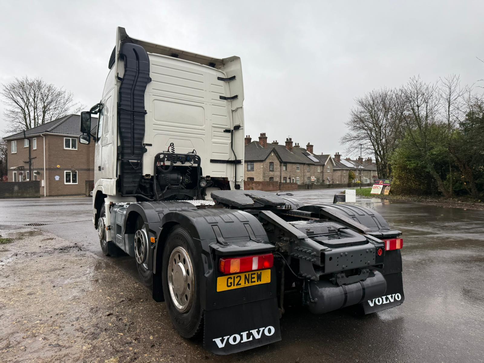 8B999793 CB45 402E 8117 DB3635AF3A2F