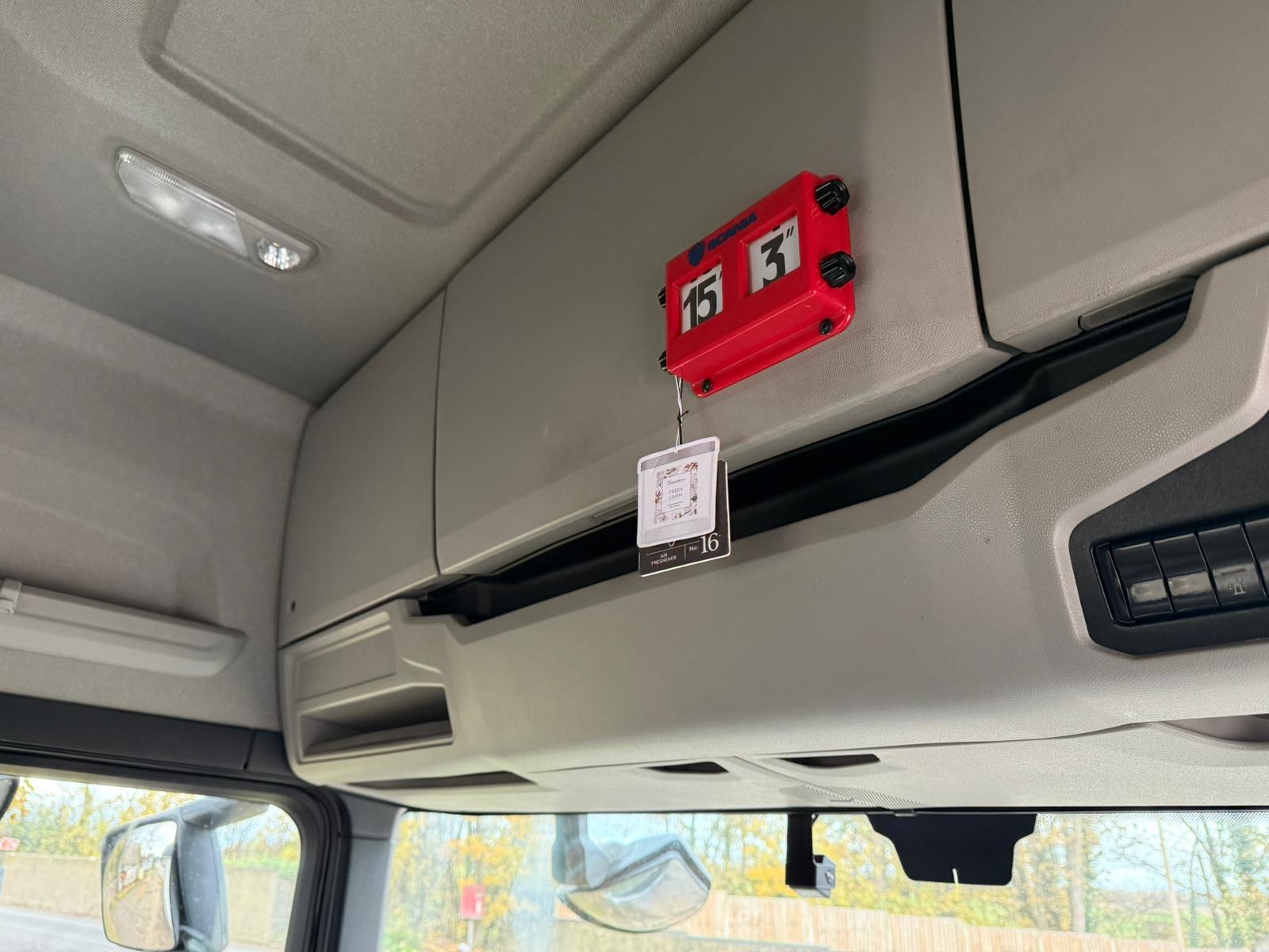 919b6aa7 A676 4509 Bb14 876ef2f9140d