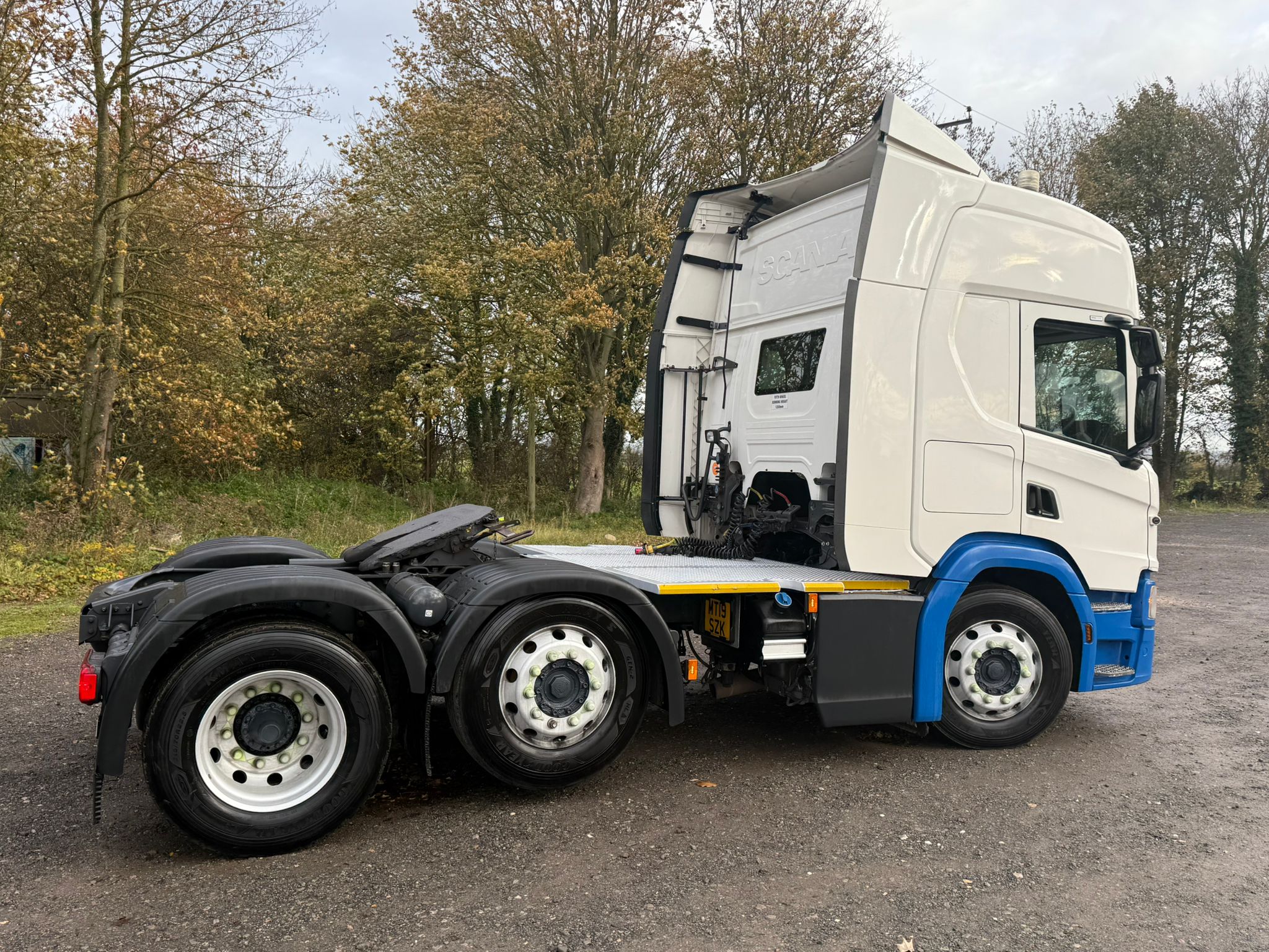 Ba9327de B7f7 41b7 9ee7 3a46bf9065b2