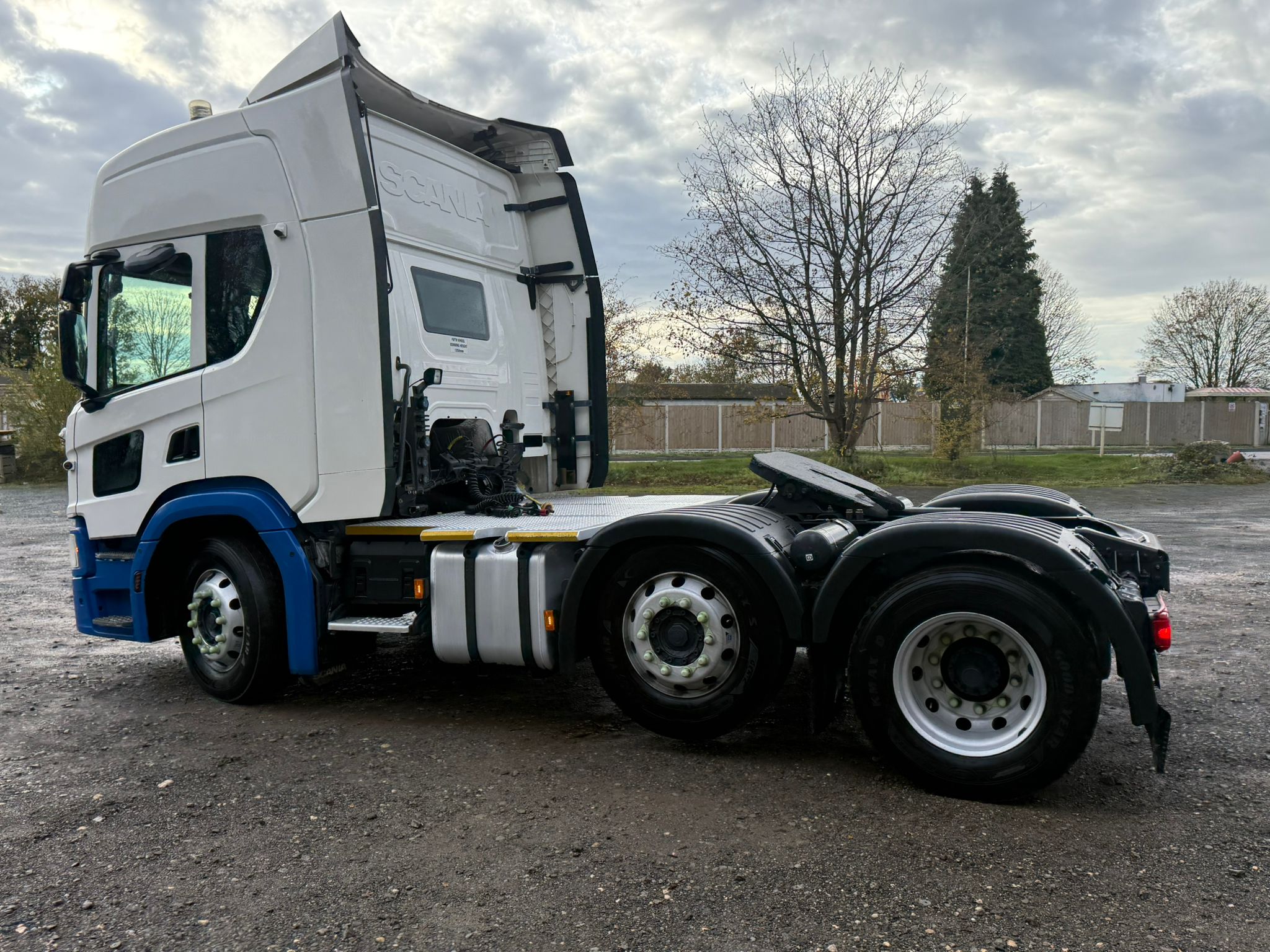 E407f053 8673 4965 A102 2a0f31a0936b