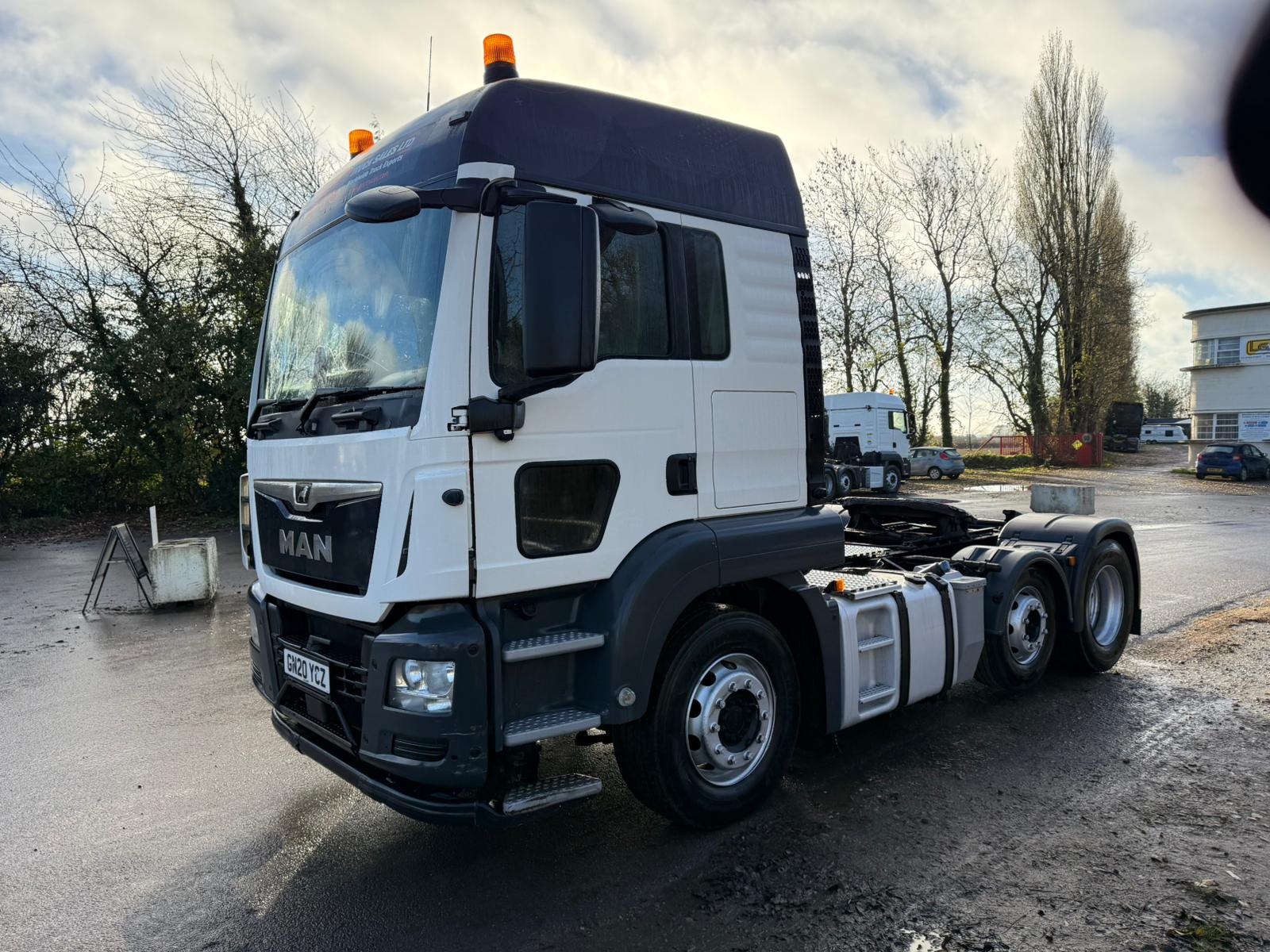 Ece765f2 E7c7 4870 A485 817e5dc92e92