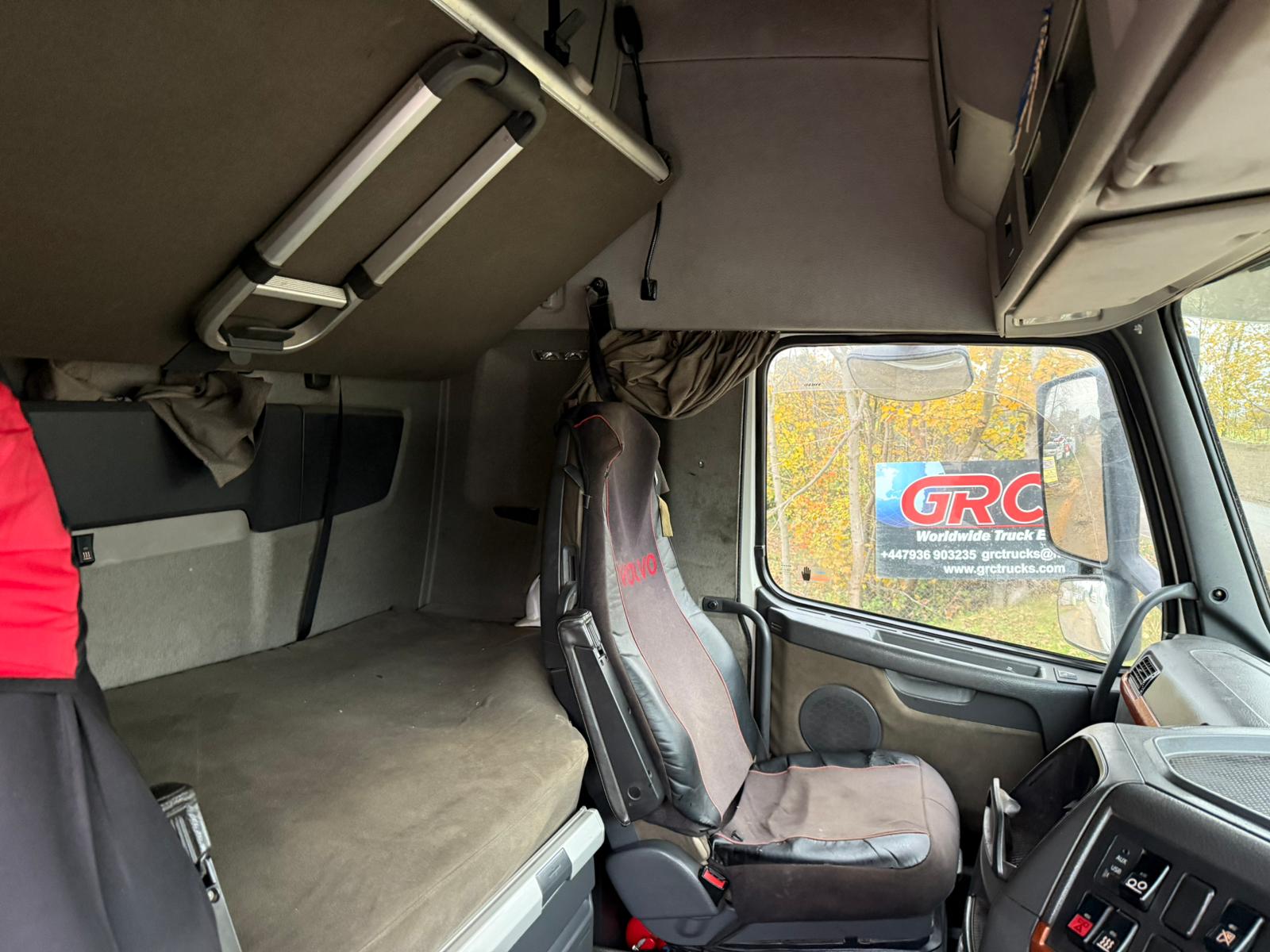 Fccf6169 18f3 45e5 A351 F6b2e290c78b