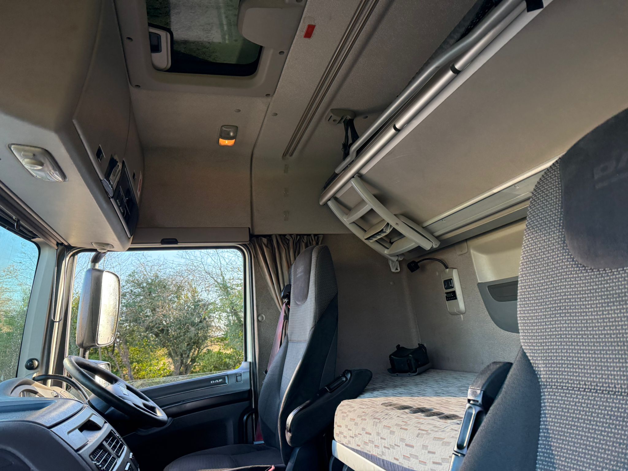 2b79b8e3 C6ff 475b Bb0e E46a49fdb8c3