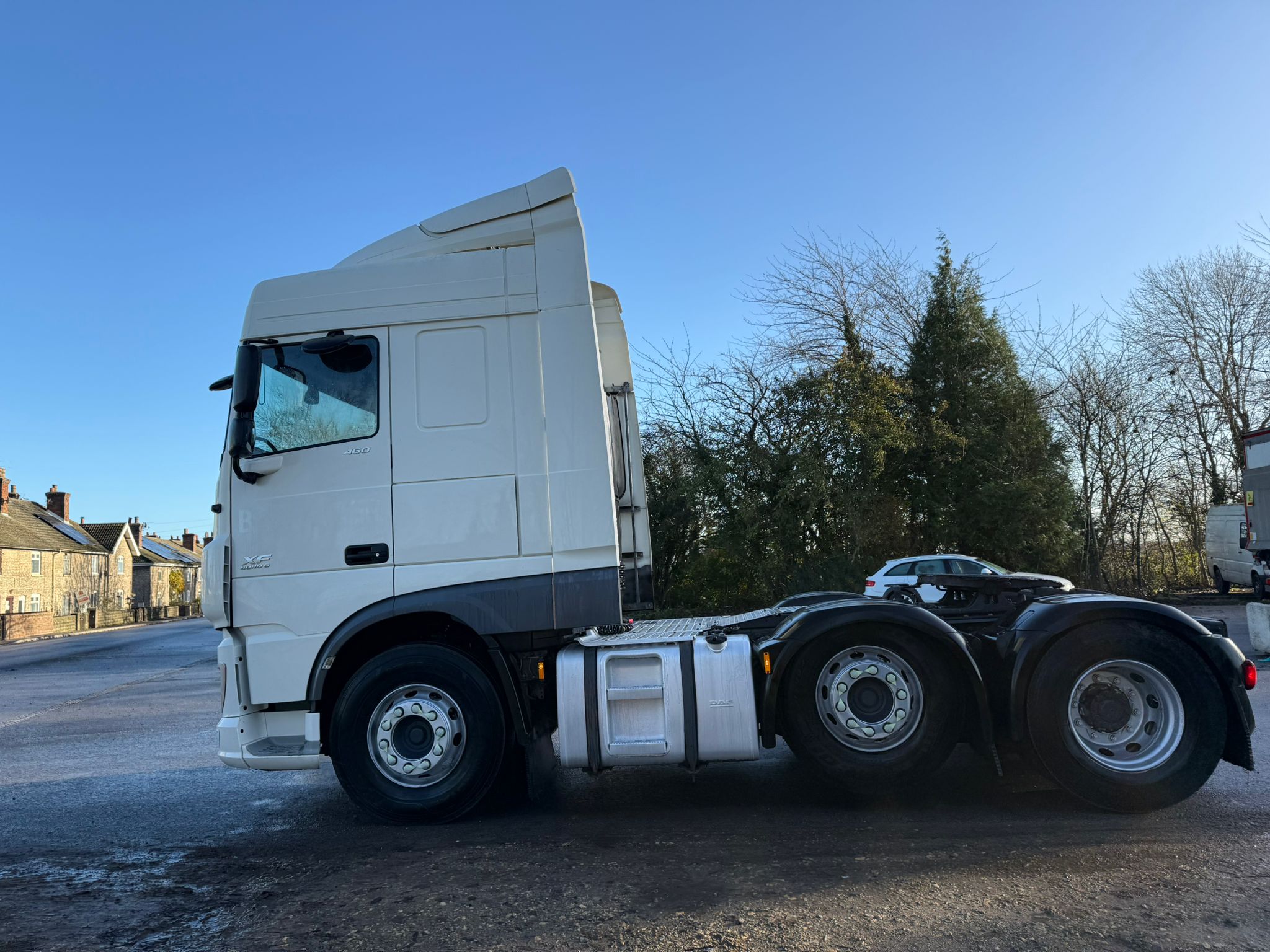 2bfd6043 3328 4c7f 9b0e 7656fef73516