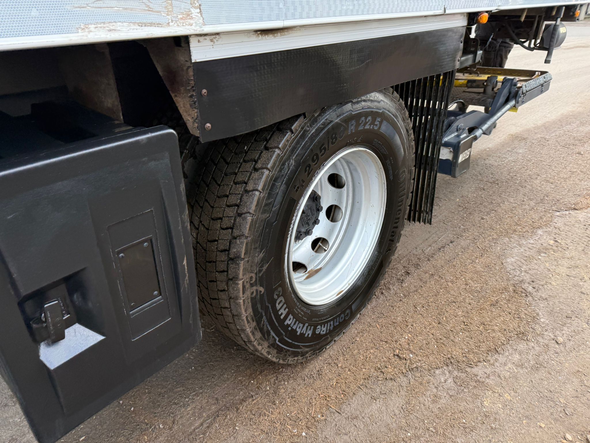 354e15f3 0b1c 430d 8f28 F180a0f5af66 2