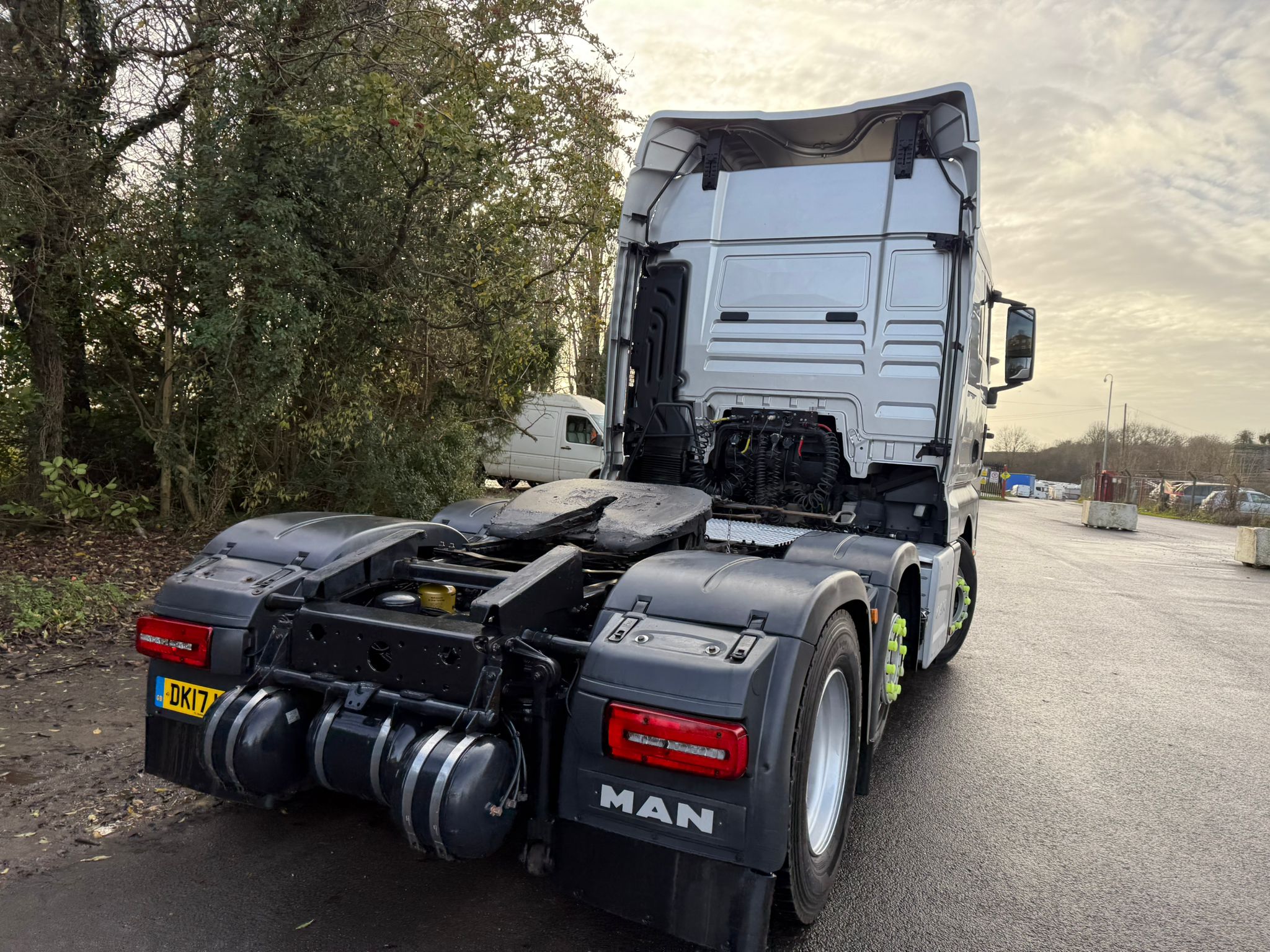 3dde8a30 4dde 426d Aa86 B54cff520916