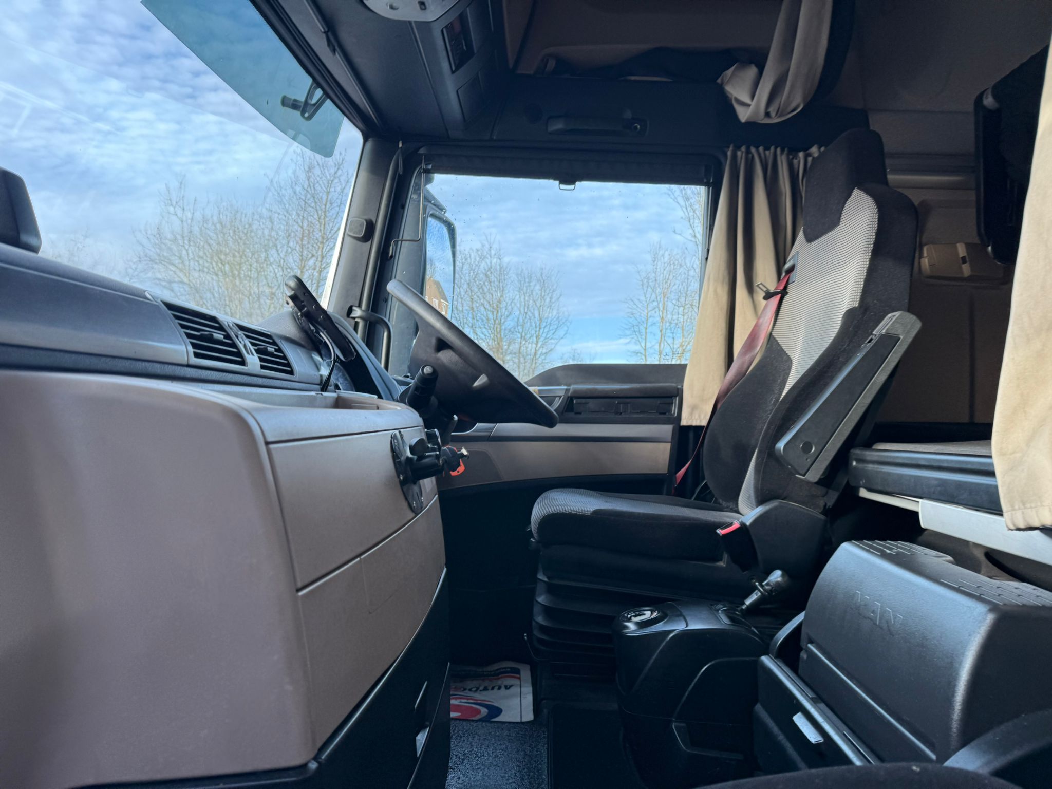 424e60ca 1a81 4708 83dc Ee423ac7344c