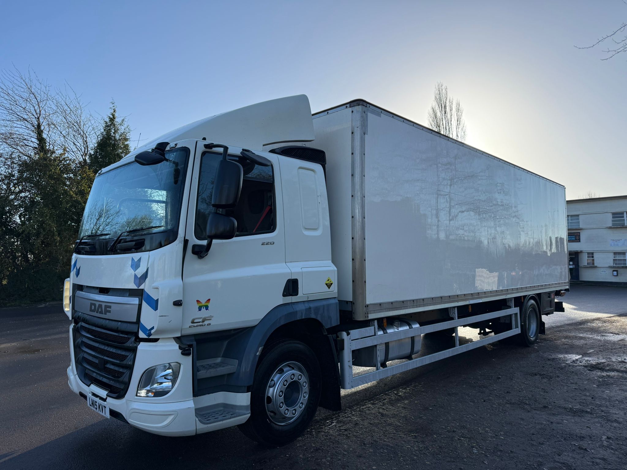 505aee58 0875 49e5 9c4a 4d0925c07ad5