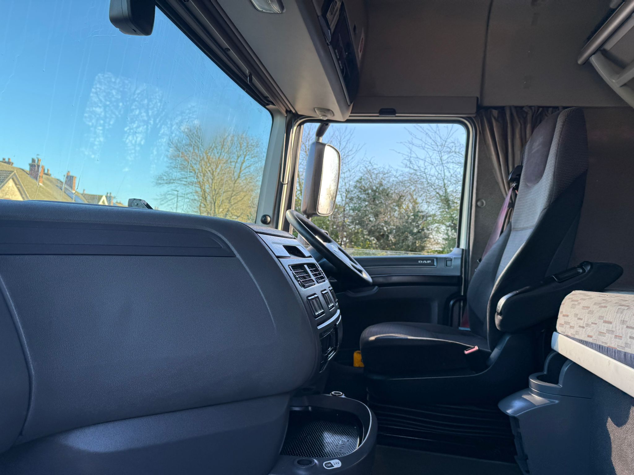 54beb938 F2f5 4413 826d 35afe2de55af