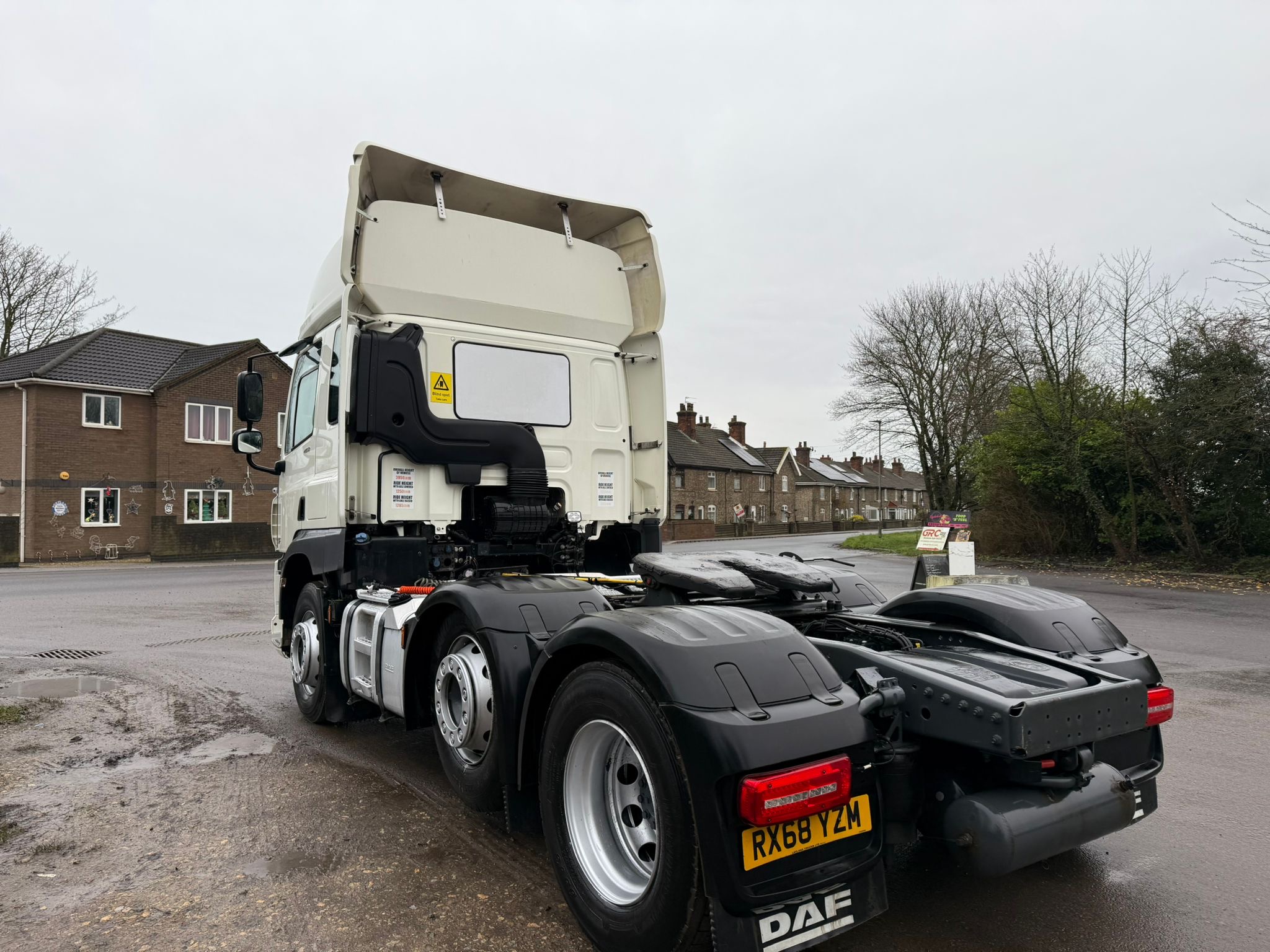 5bfc071d 6179 4ad0 A079 A00ccb7a4b17 1